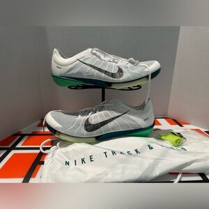 Nike Air Zoom Victory 2 Track & Field Mid-Distance Spike - Brand NEW!